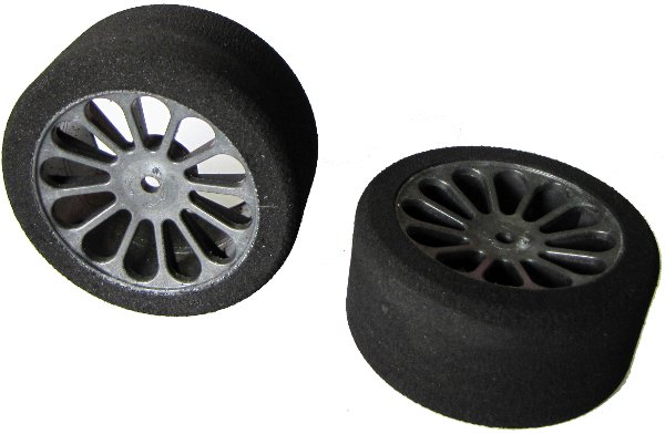 Pair 30mm CAPRICORN Humid Tyre HArd Light wheel